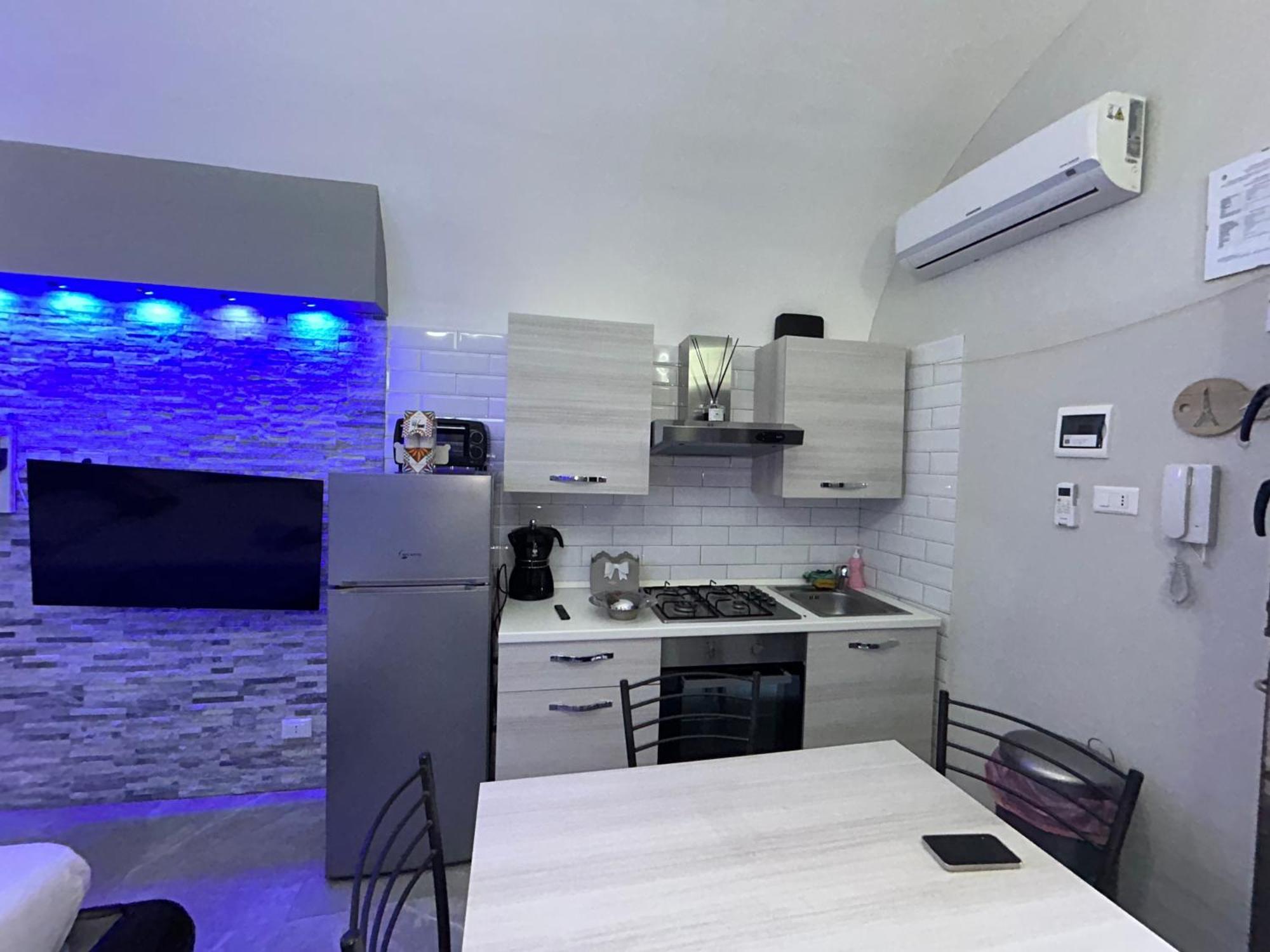 Fanale House Apartment คาตาเนีย ภายนอก รูปภาพ